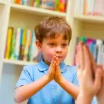 Como Brincar de Passa Anel: Uma Jornada Divertida e Cheia de Suspense!